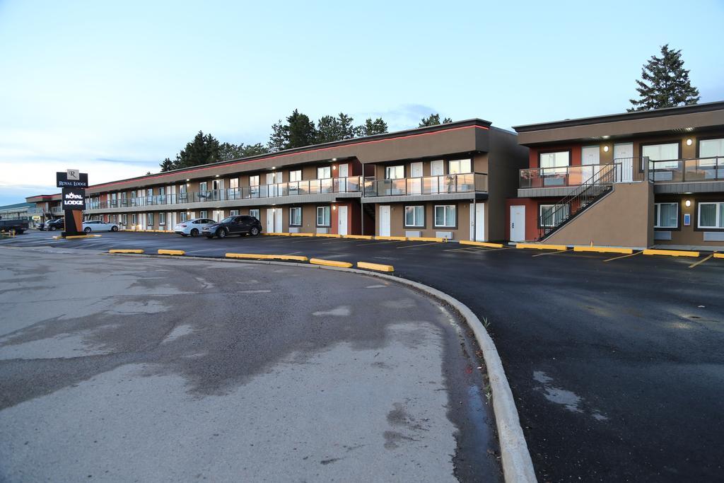 Royal Lodge Edmonton Exterior foto